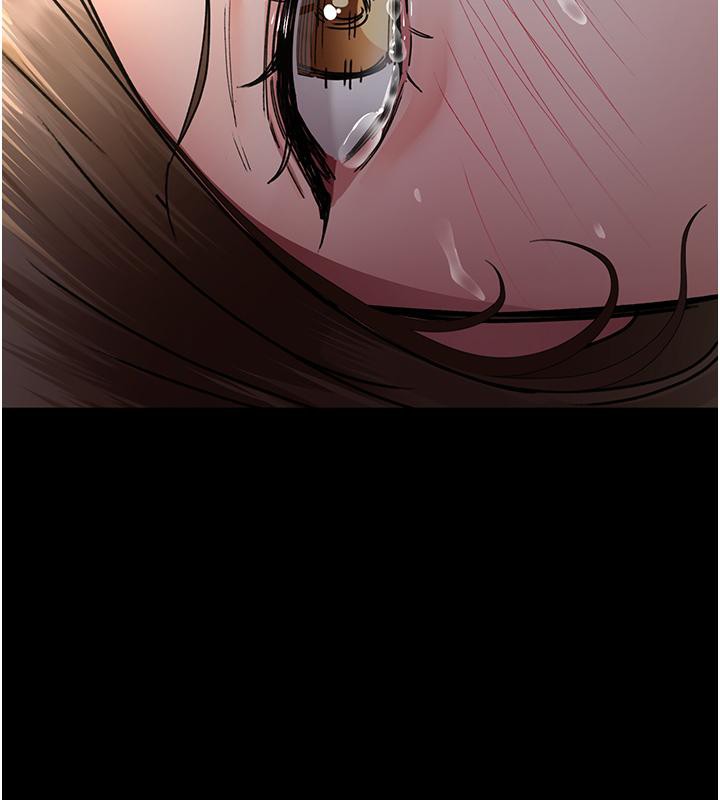 夜間診療室第84話-在老公面前被侵犯