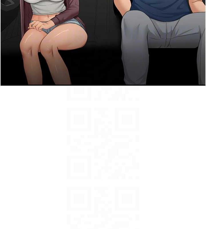 頂加套房的春天第14話-餐桌下調情