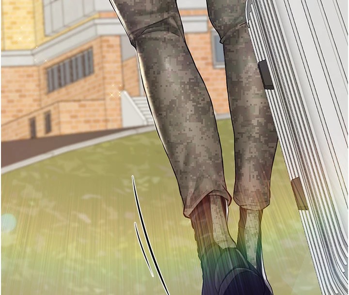 报告女班长:一根突起第1話-女軍部隊唯一的男兵