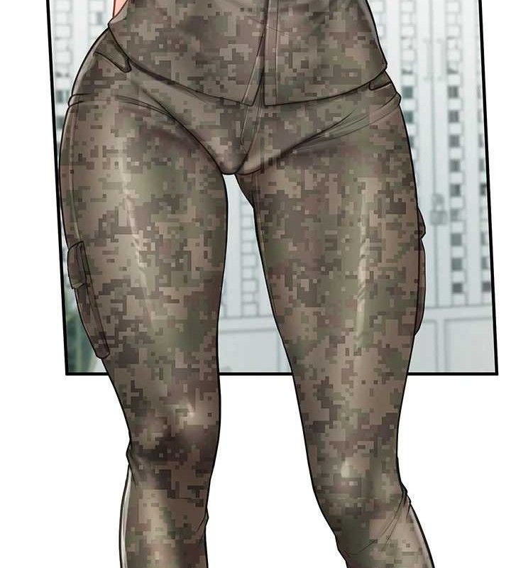 报告女班长:一根突起第7話-孤男寡女被鎖在倉庫&hellip;