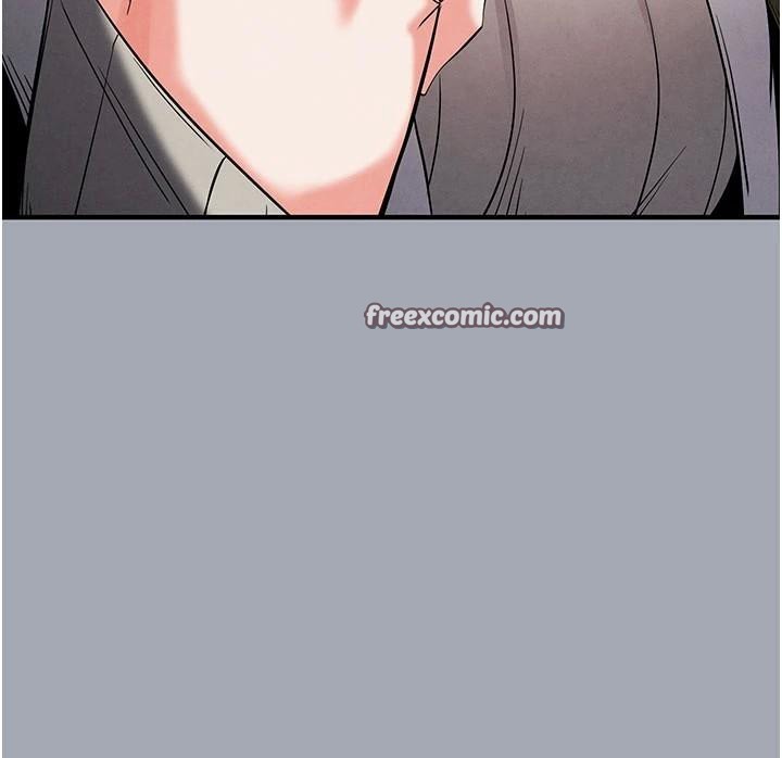 末日鵰堡第33話-被強扯絲襪的少女世熙