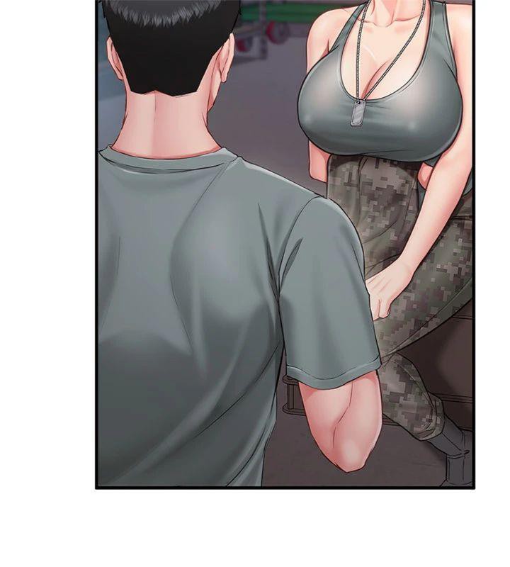 报告女班长:一根突起第8話-在人母面前掏出那根