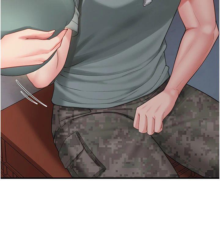 报告女班长:一根突起第8話-在人母面前掏出那根