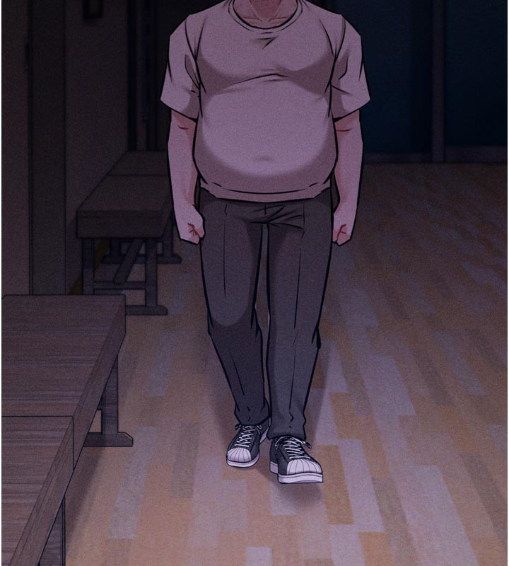 選手村:母豬調教第34話-刺激小穴的特別指導