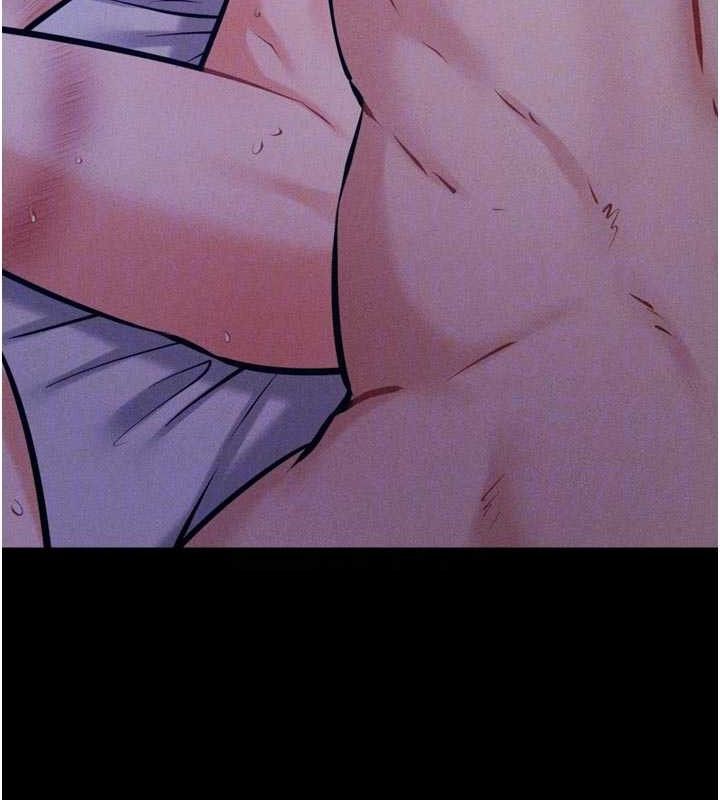 选手村:母猪调教第40話-同時插入兩個洞&hellip;