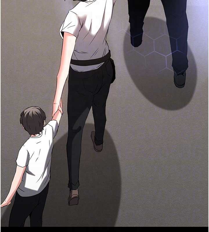 末日鵰堡第69話-在老公面前被後入